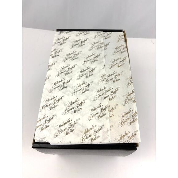 VTG Ashton Drake Matthew Porcelain Doll by Yolanda Bello 1980s Perfect Babies - Picture 16 of 16